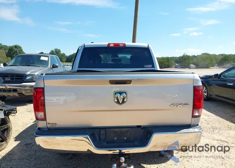 2018 Ram 1500 Tradesman 4X4 5'7 Box z USA, uszkodzony, nr VIN 1C6RR7KGXJS294908